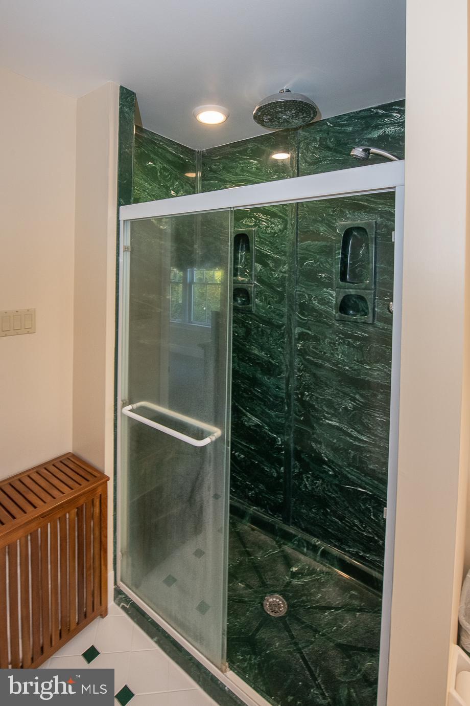 PINE CREEK - Residential