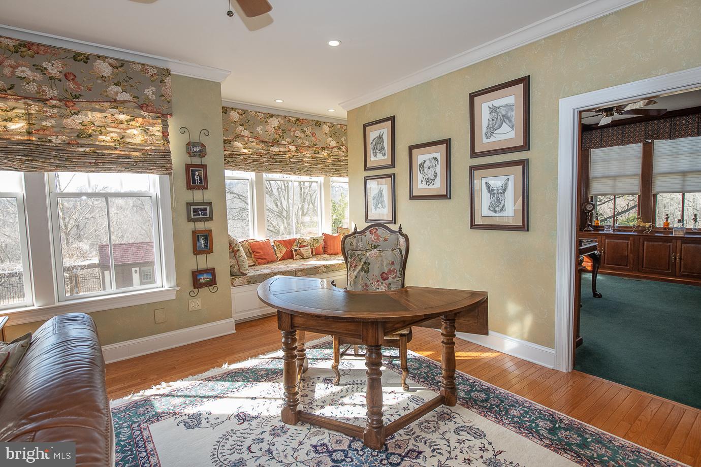 PINE CREEK - Residential