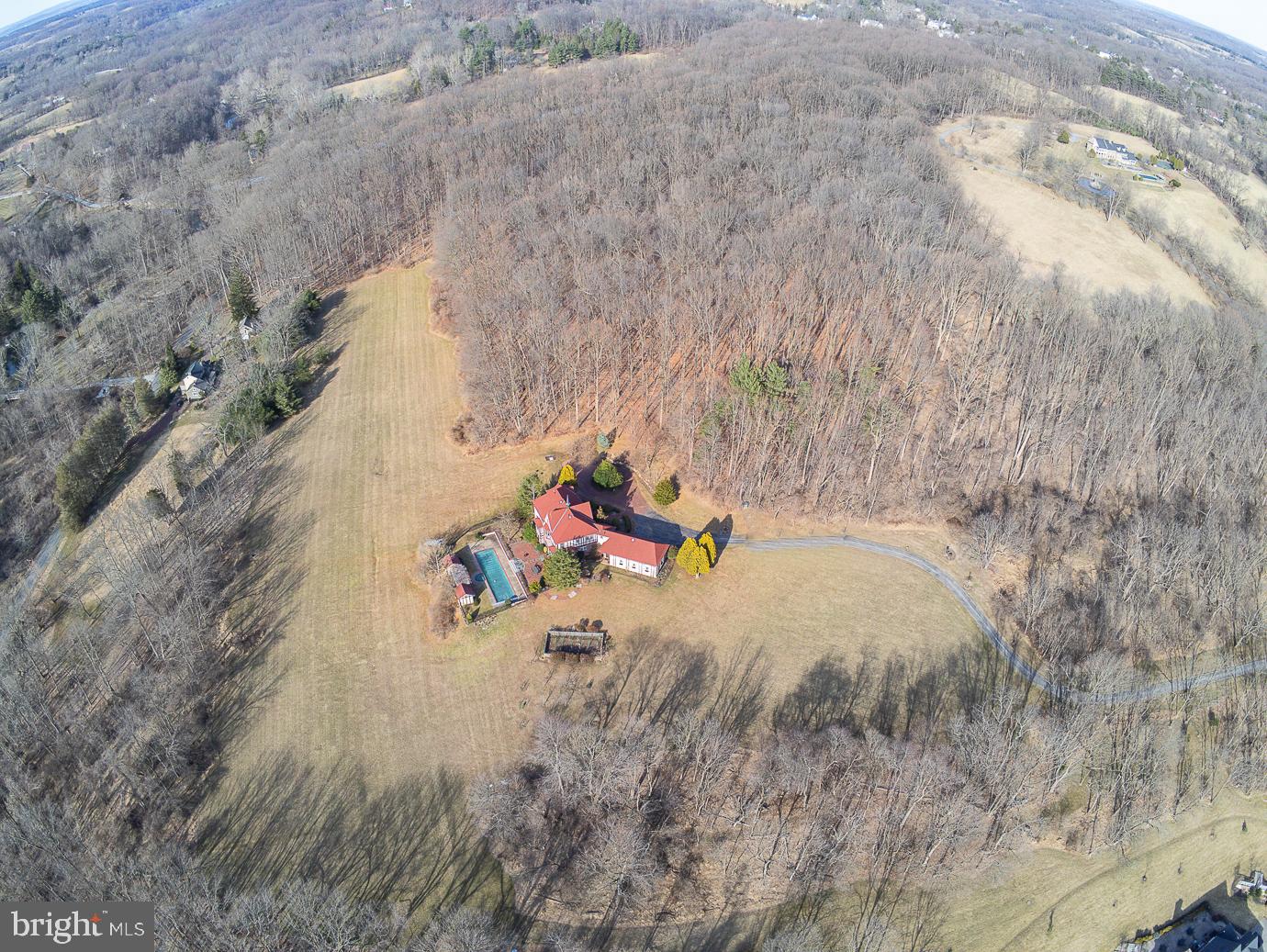 PINE CREEK - Residential