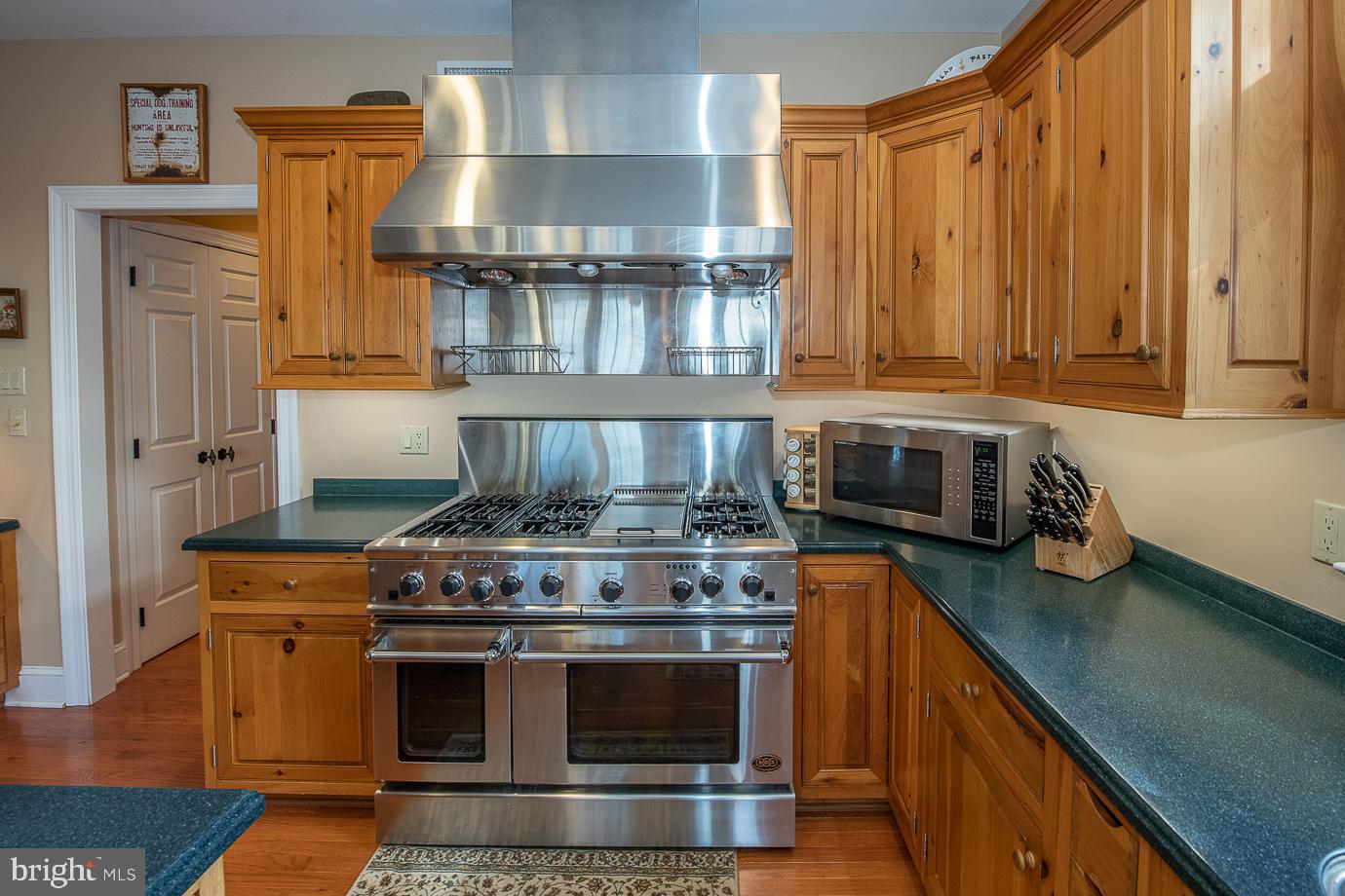 PINE CREEK - Residential