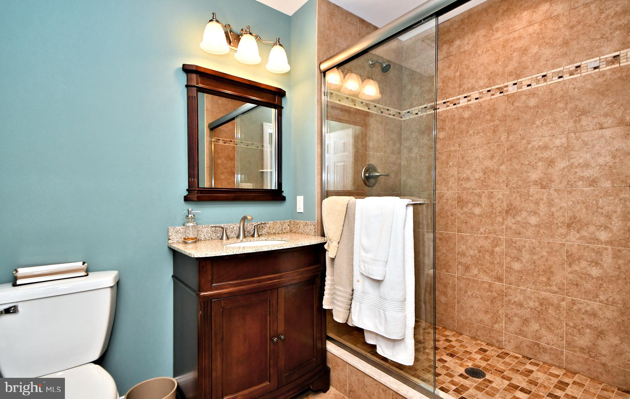 NEWTOWN WALK - Residential