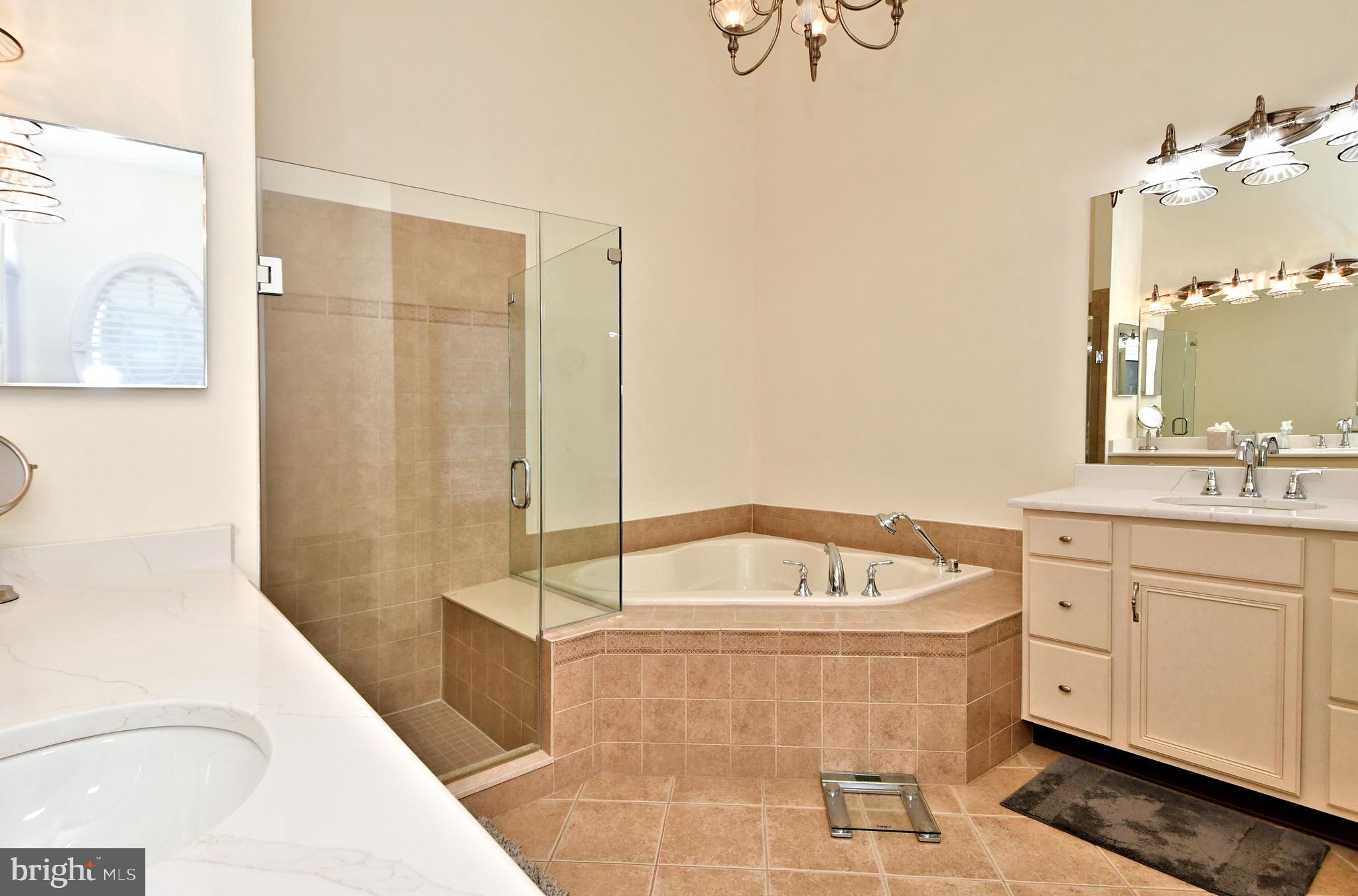 NEWTOWN WALK - Residential