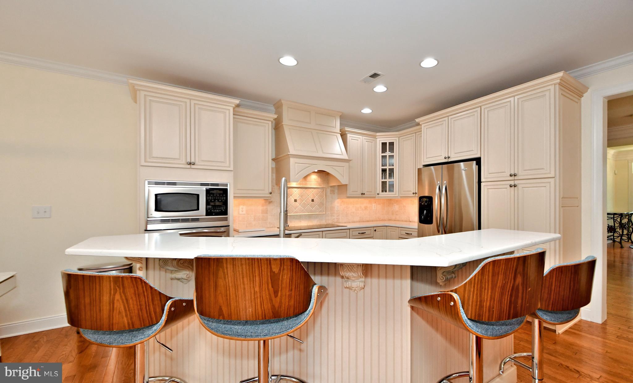 NEWTOWN WALK - Residential