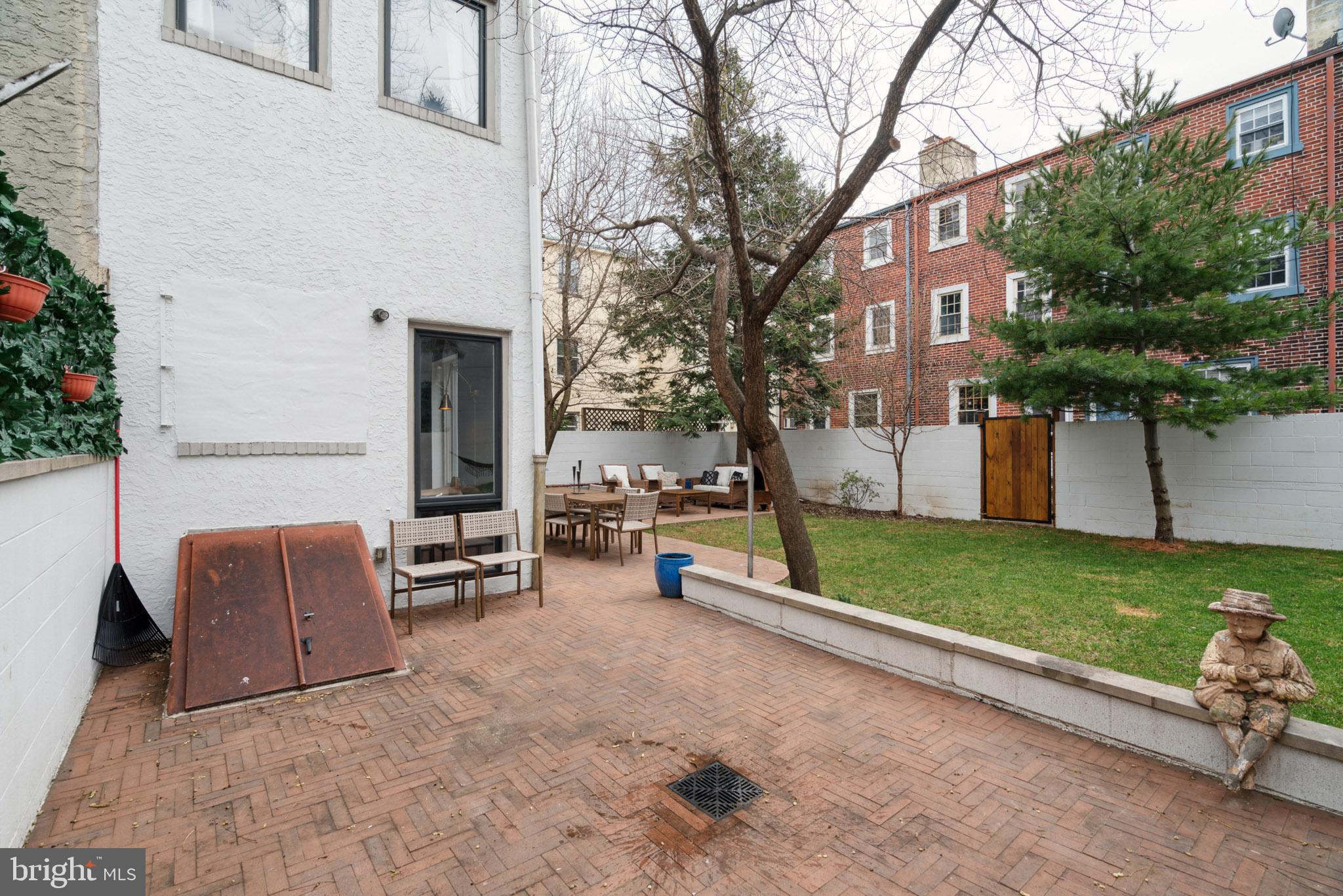 BELLA VISTA - Residential