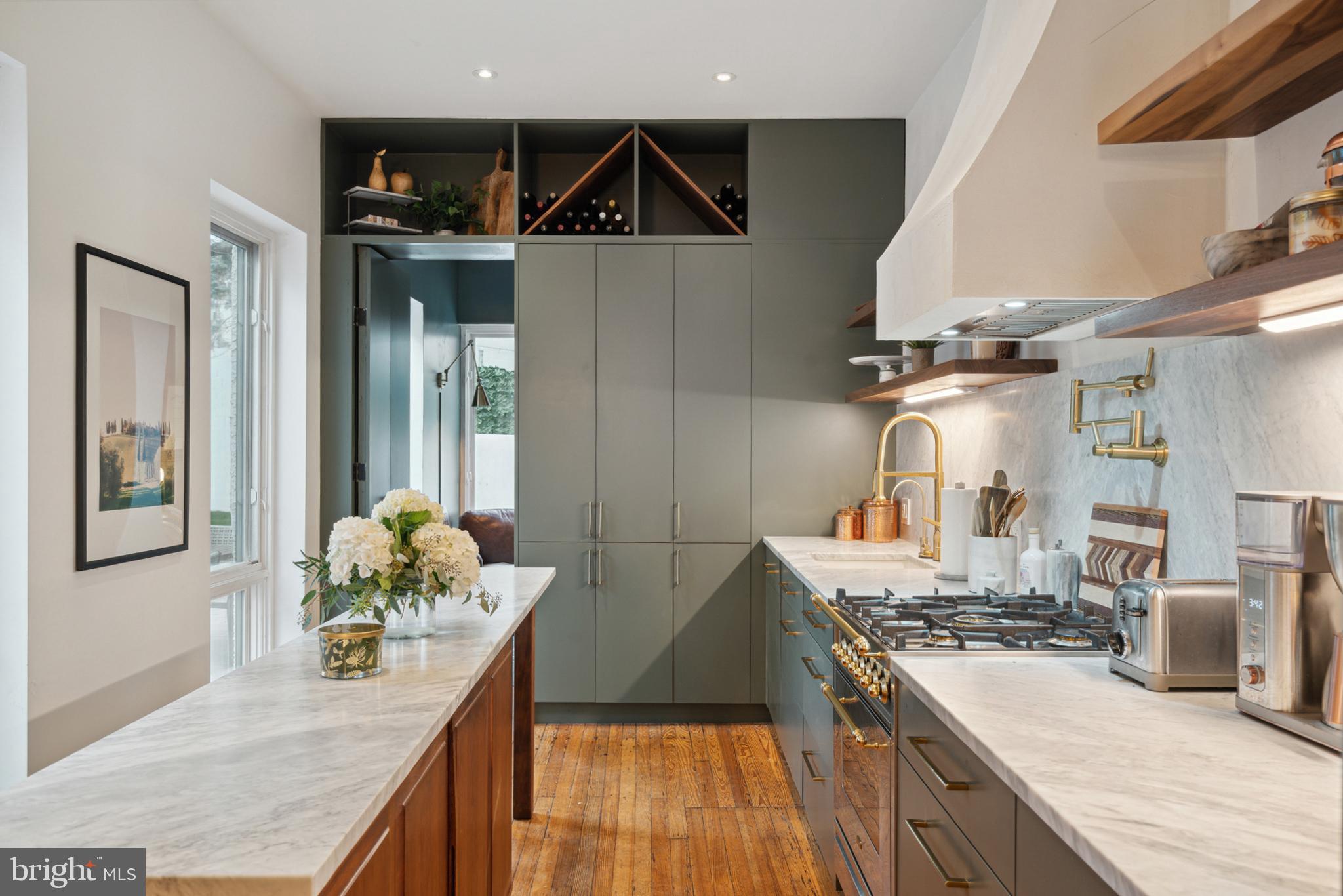 BELLA VISTA - Residential