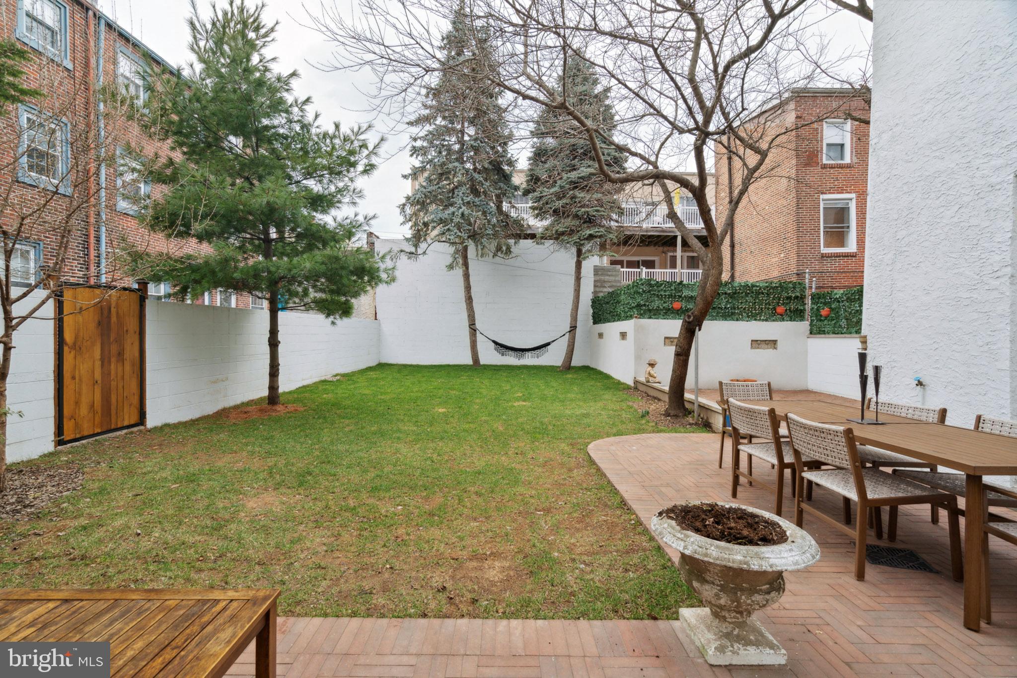 BELLA VISTA - Residential