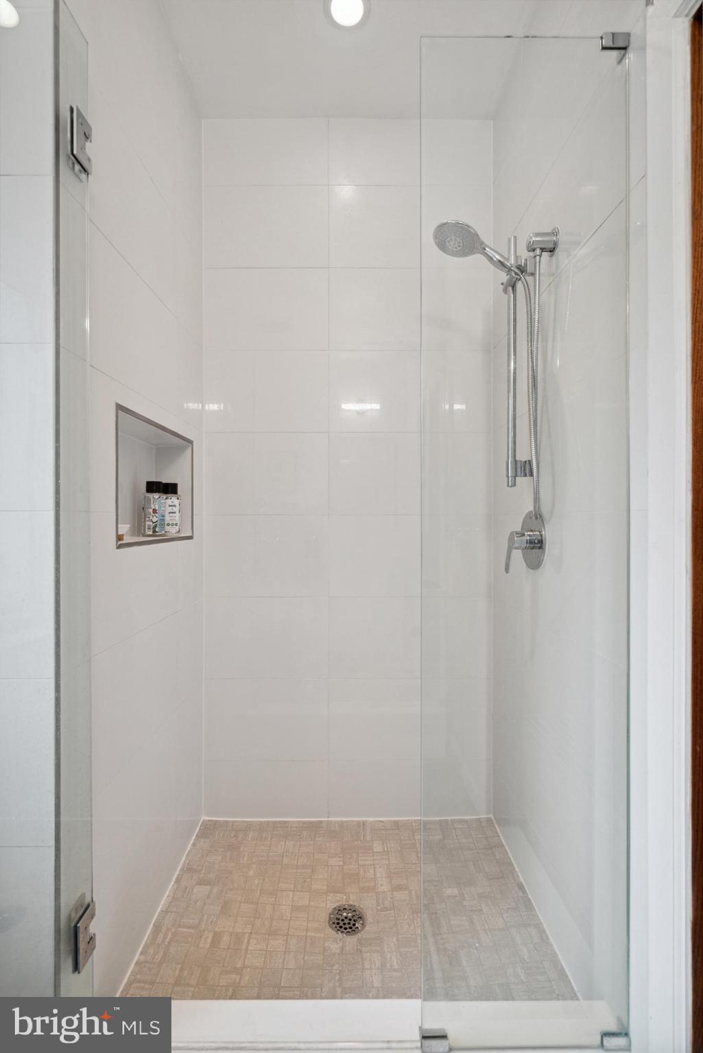 BELLA VISTA - Residential