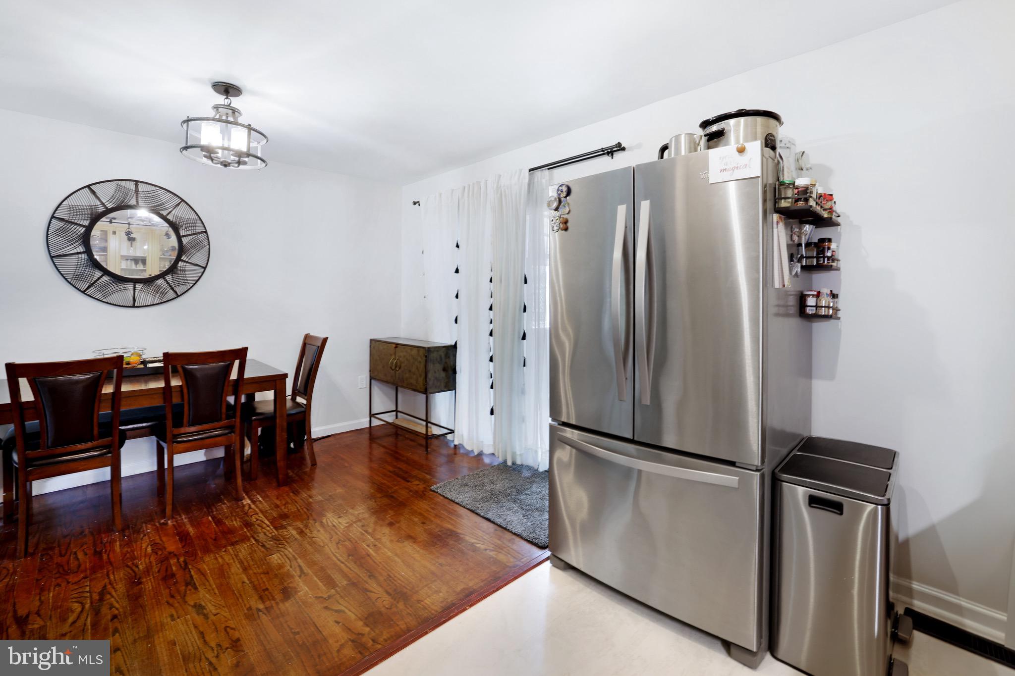 HAMILTON - Residential