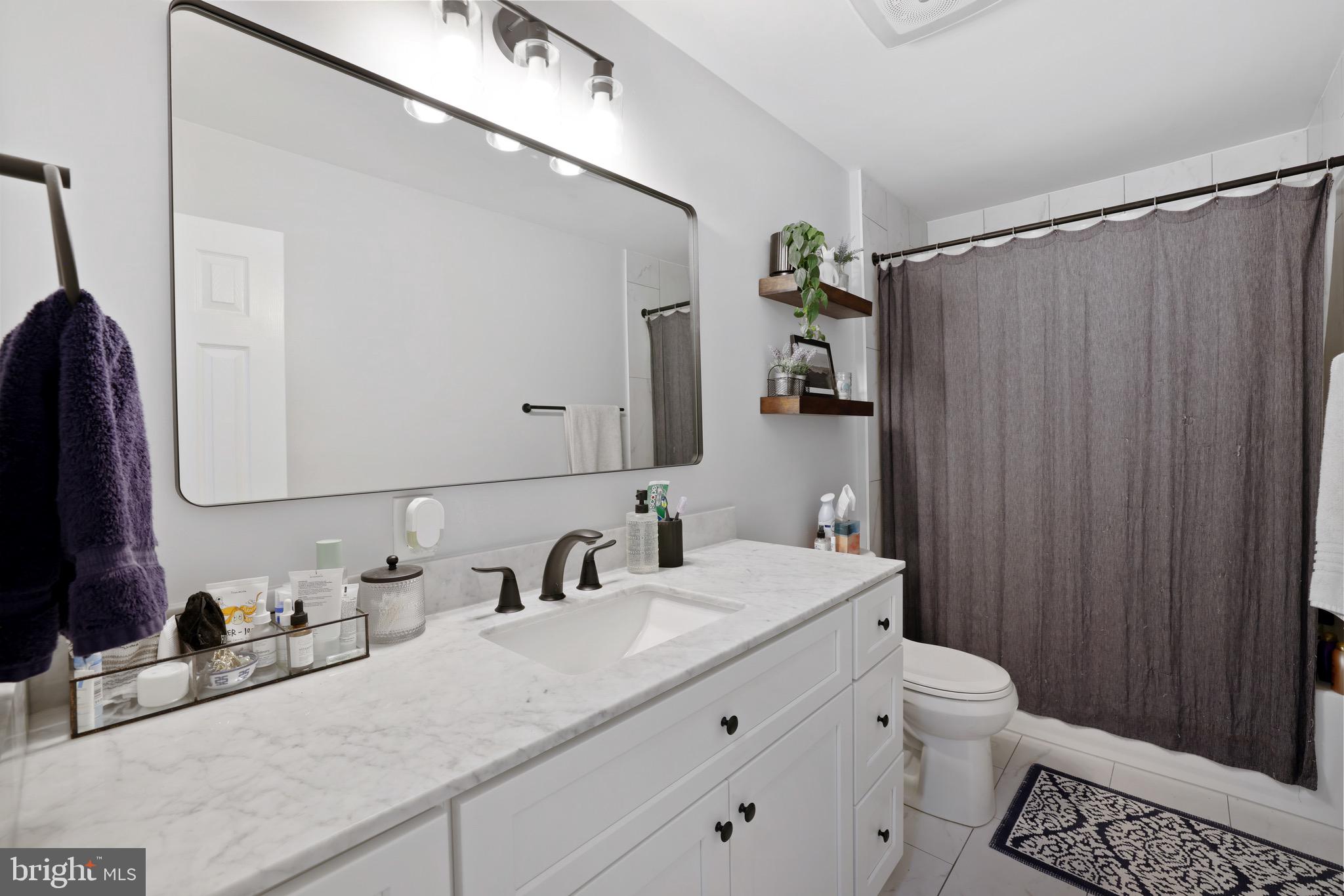 HAMILTON - Residential