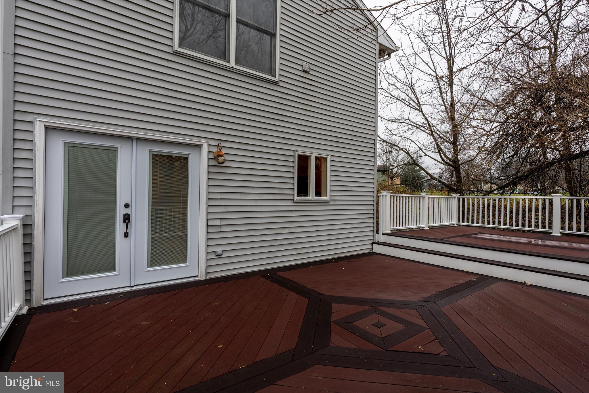 BISHOPS GARTH - Residential