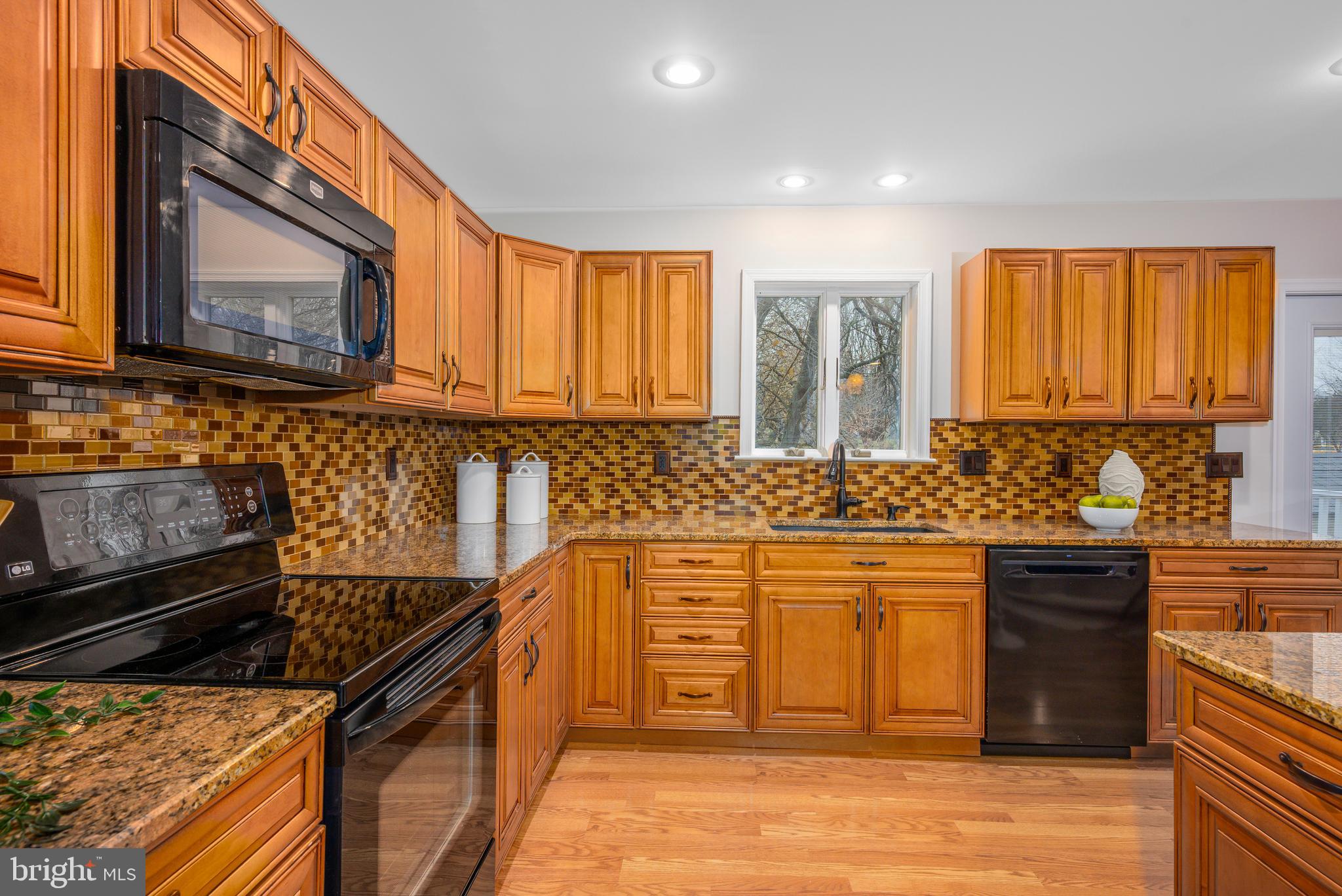 BISHOPS GARTH - Residential