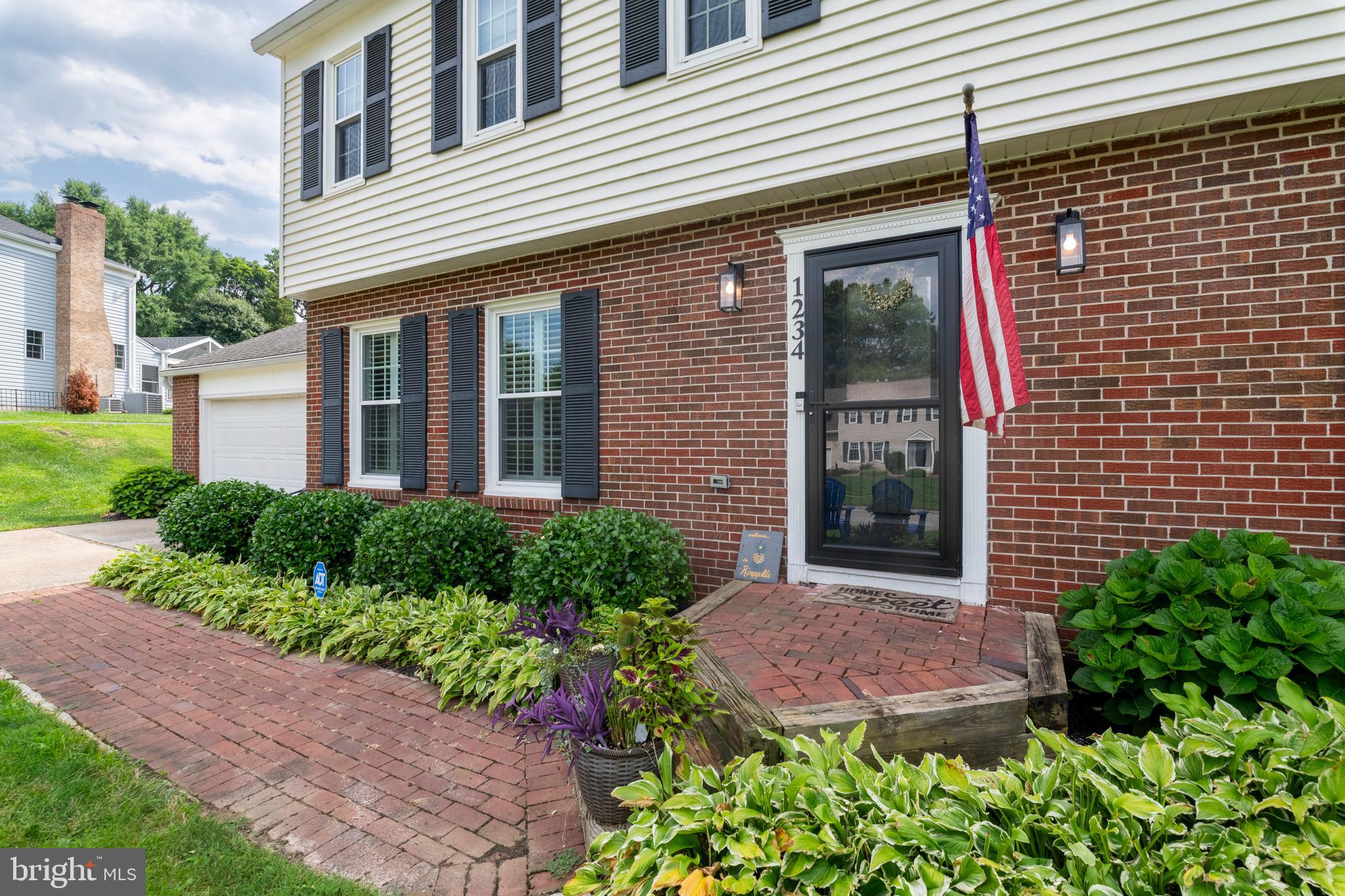 SEMINARY RIDGE - Residential