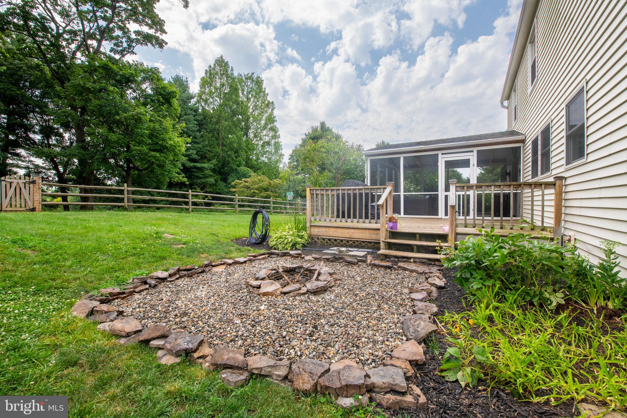 SEMINARY RIDGE - Residential
