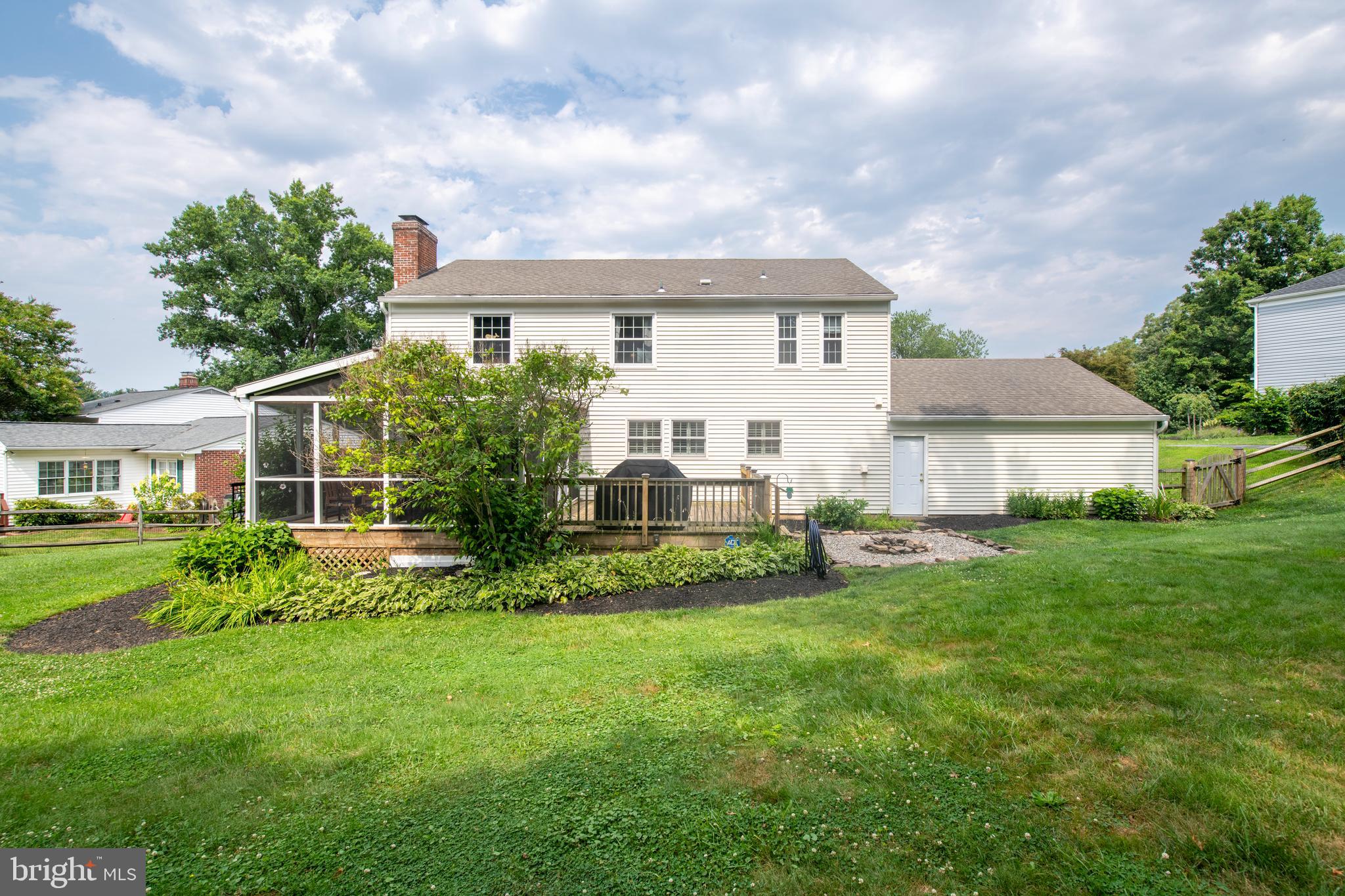SEMINARY RIDGE - Residential