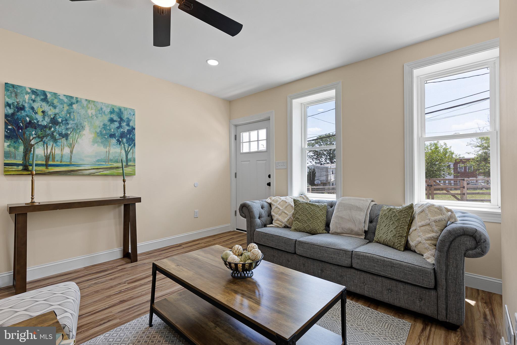1215 W 2ND STREET