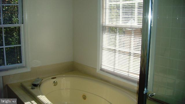 WESTRIDGE - Residential Lease