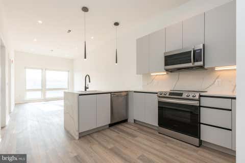 Condo For Rent - 3120 W Jefferson Street #306<br/> Philadelphia County, PHILADELPHIA, PA 19121