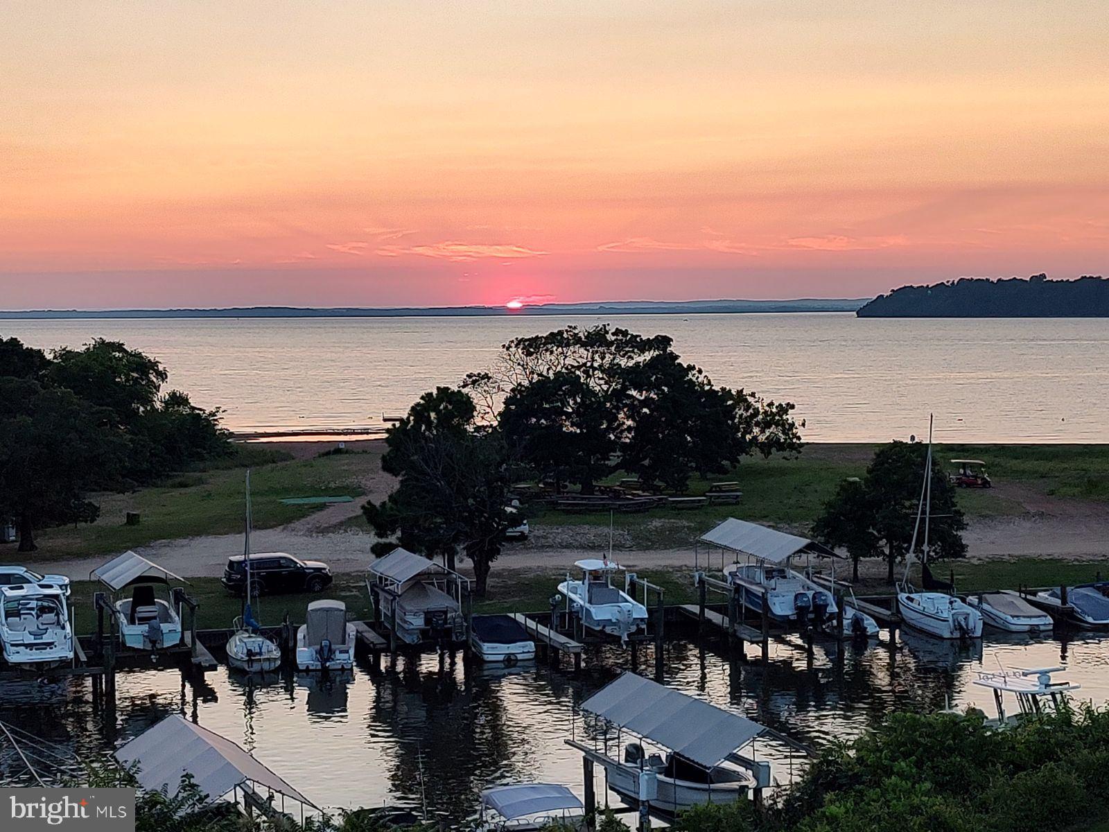 EARLEVILLE - Residential