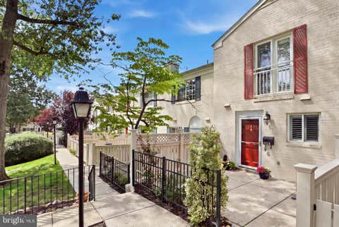 Photo of 1589 - B N Van Dorn Street, ALEXANDRIA, VA 22304 (MLS # VAAX2064920)