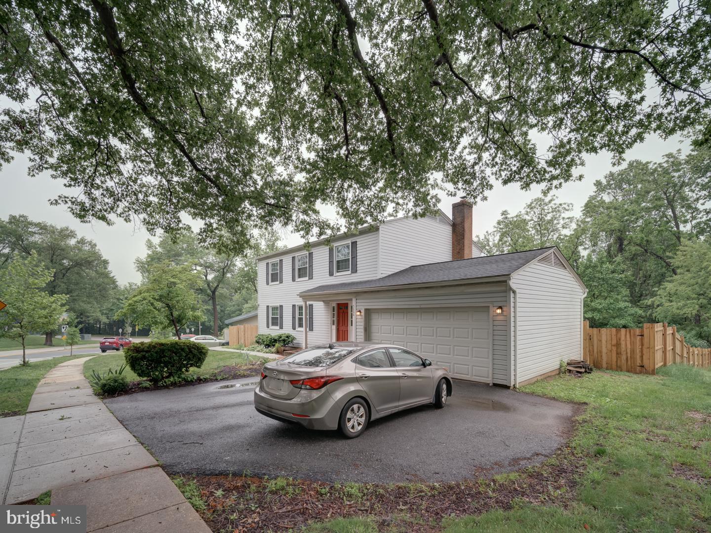 5266 ELIOTS OAK ROAD