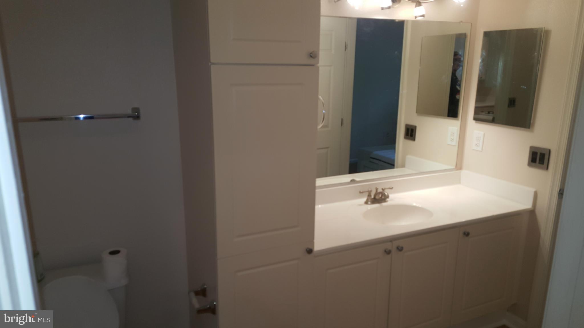 GATES OF FAIR LAKES - Residential Lease