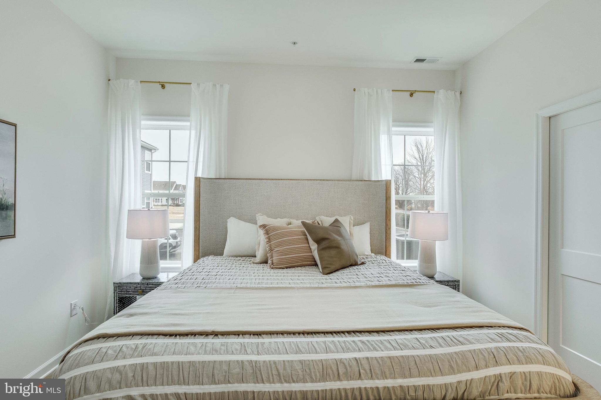 OCEAN VIEW BEACH CLUB - Residential