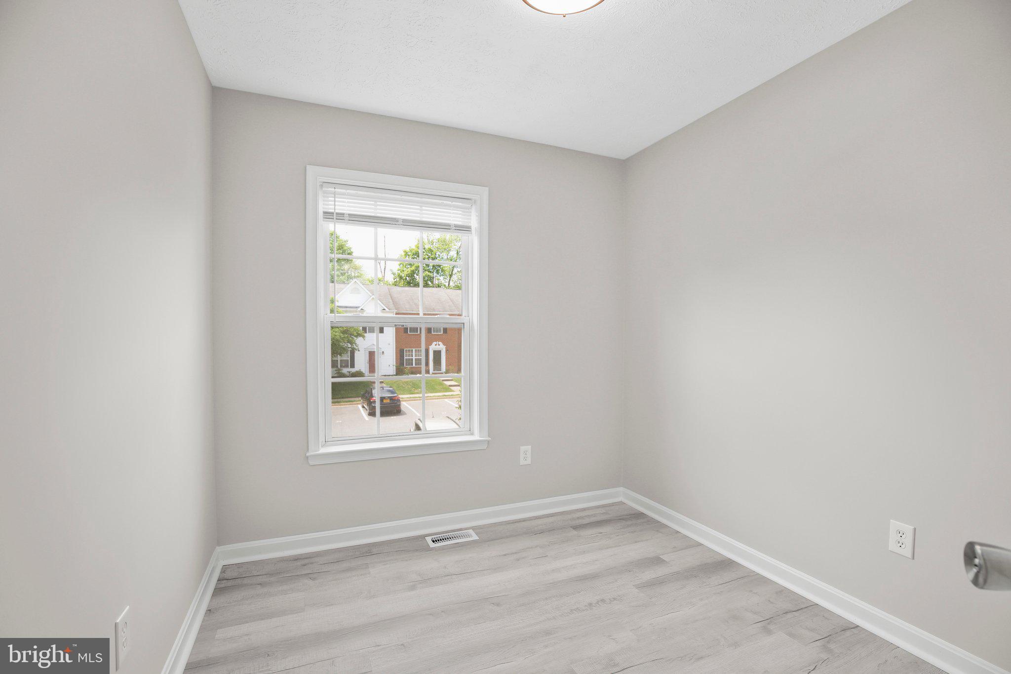 COVENTRY CREEK - Residential