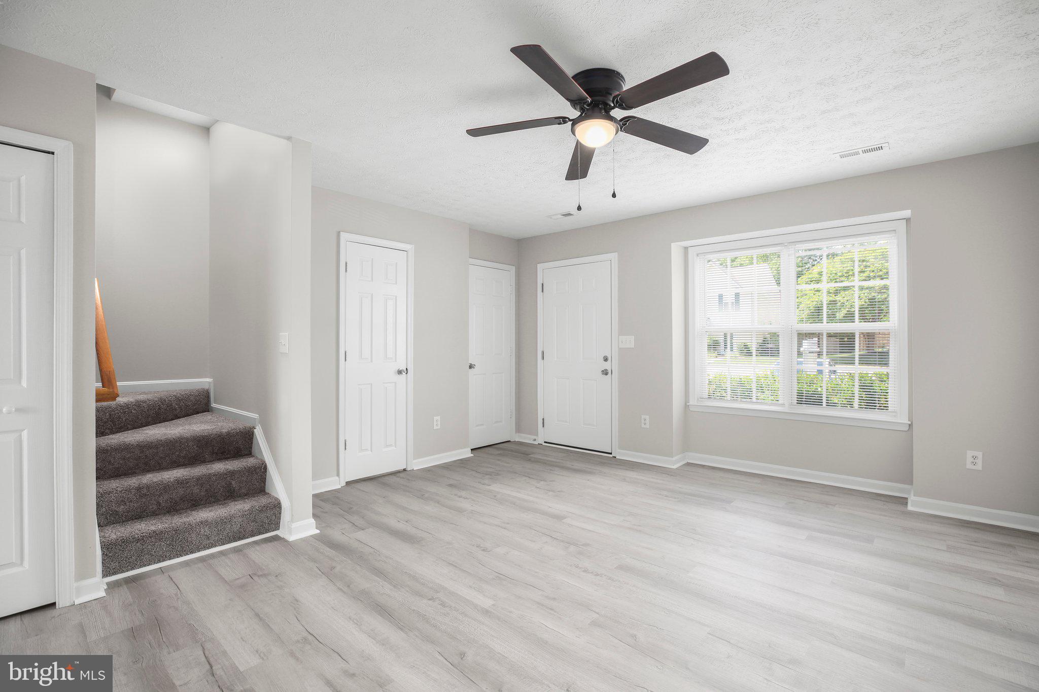 COVENTRY CREEK - Residential