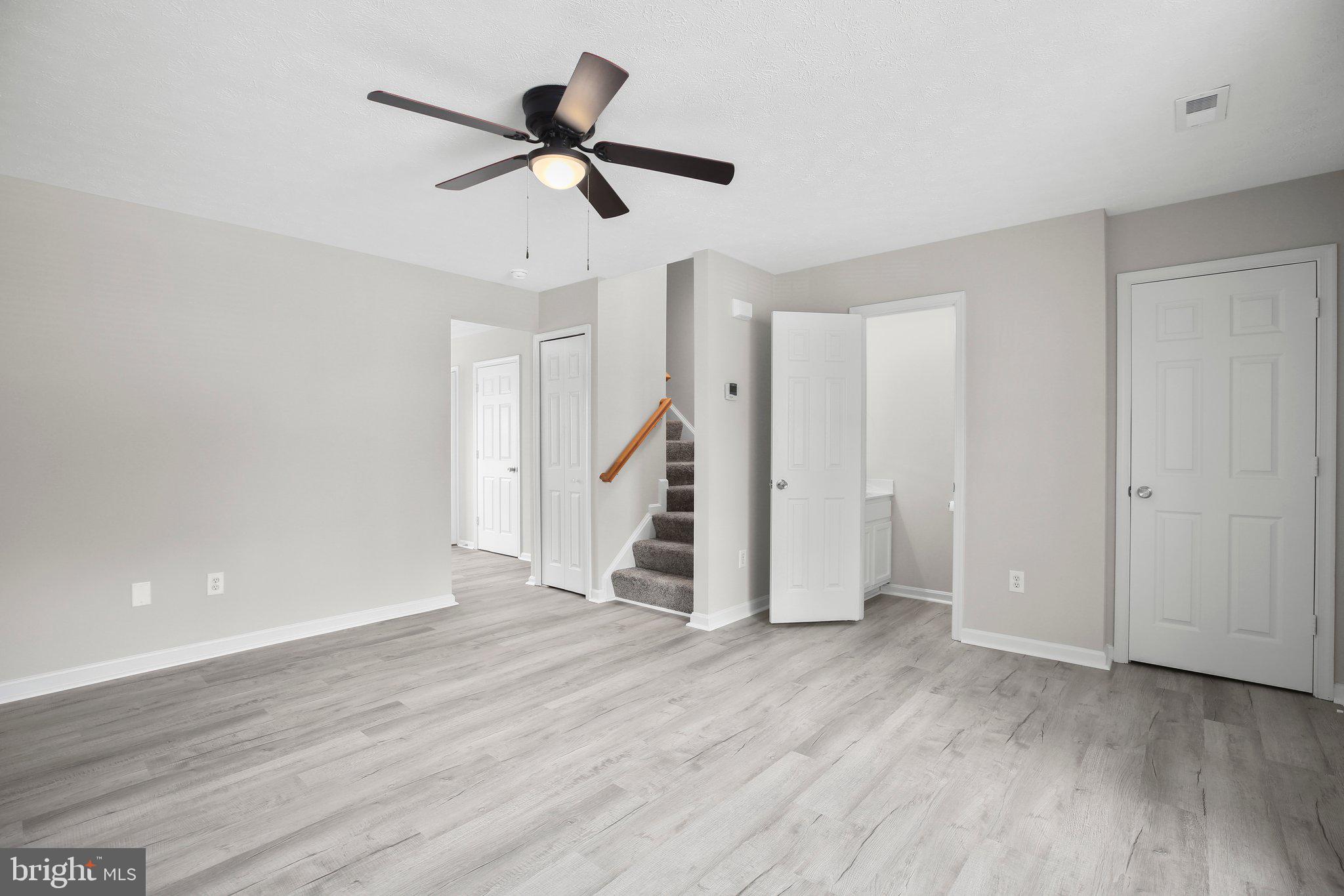 COVENTRY CREEK - Residential