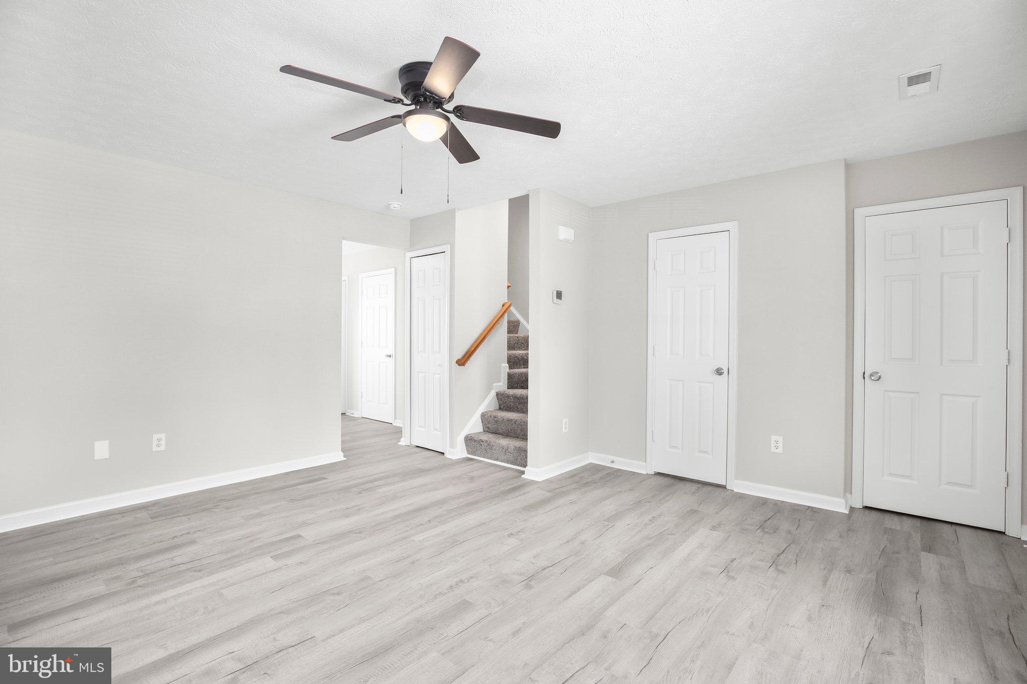 COVENTRY CREEK - Residential