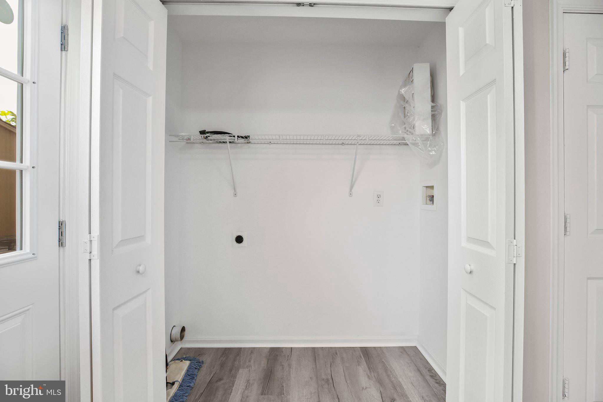 COVENTRY CREEK - Residential