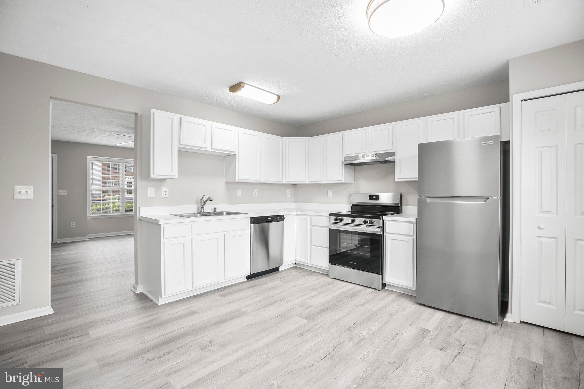 COVENTRY CREEK - Residential