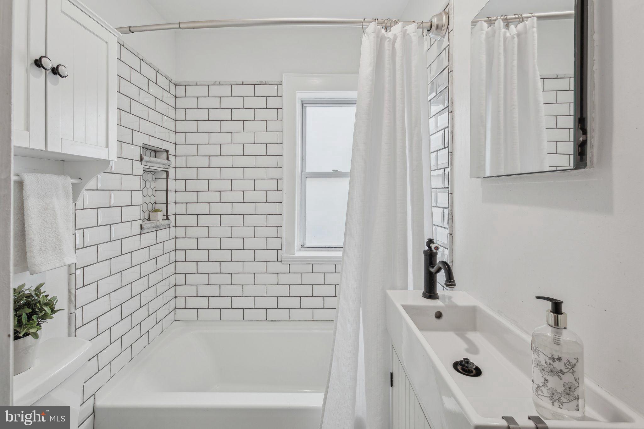 EAST PASSYUNK CROSSING - Residential