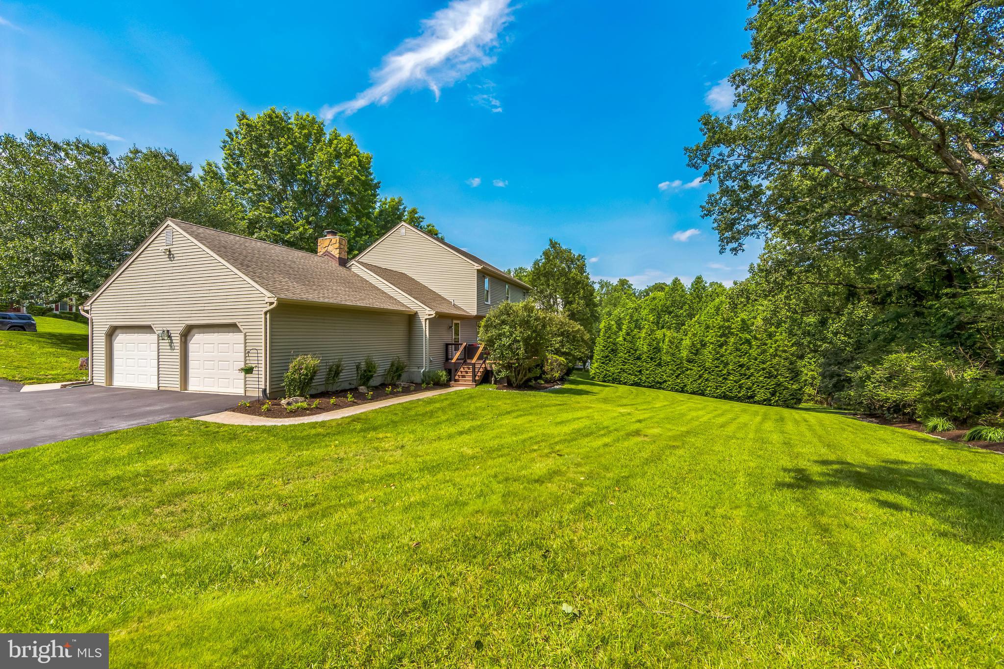 456 CREEKSIDE DRIVE