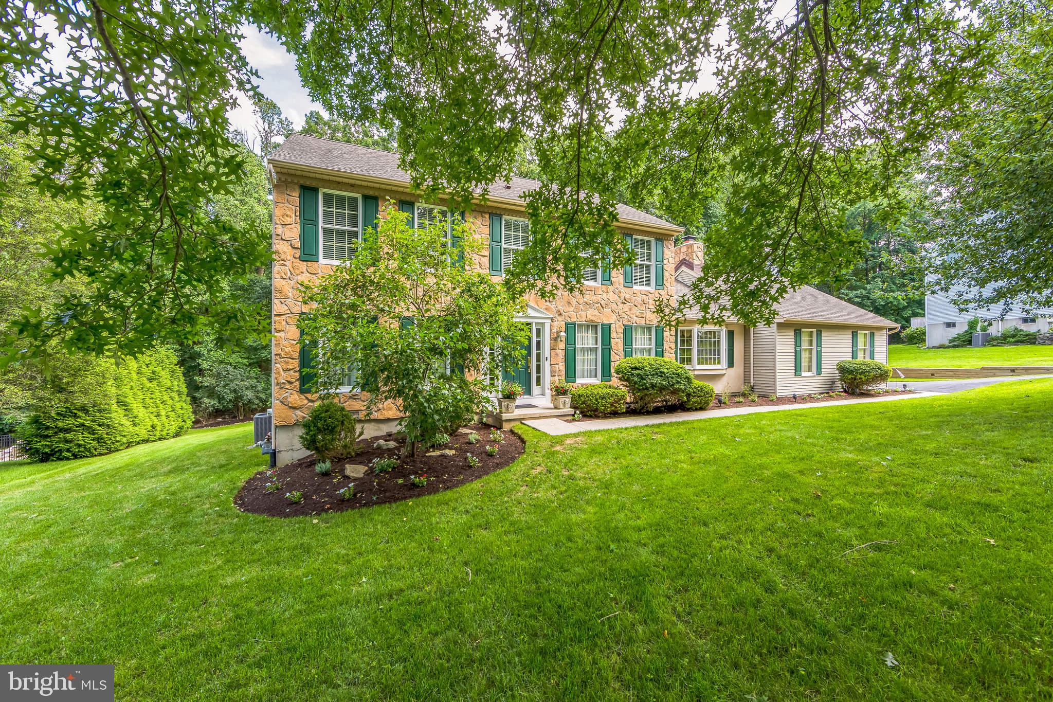 456 CREEKSIDE DRIVE