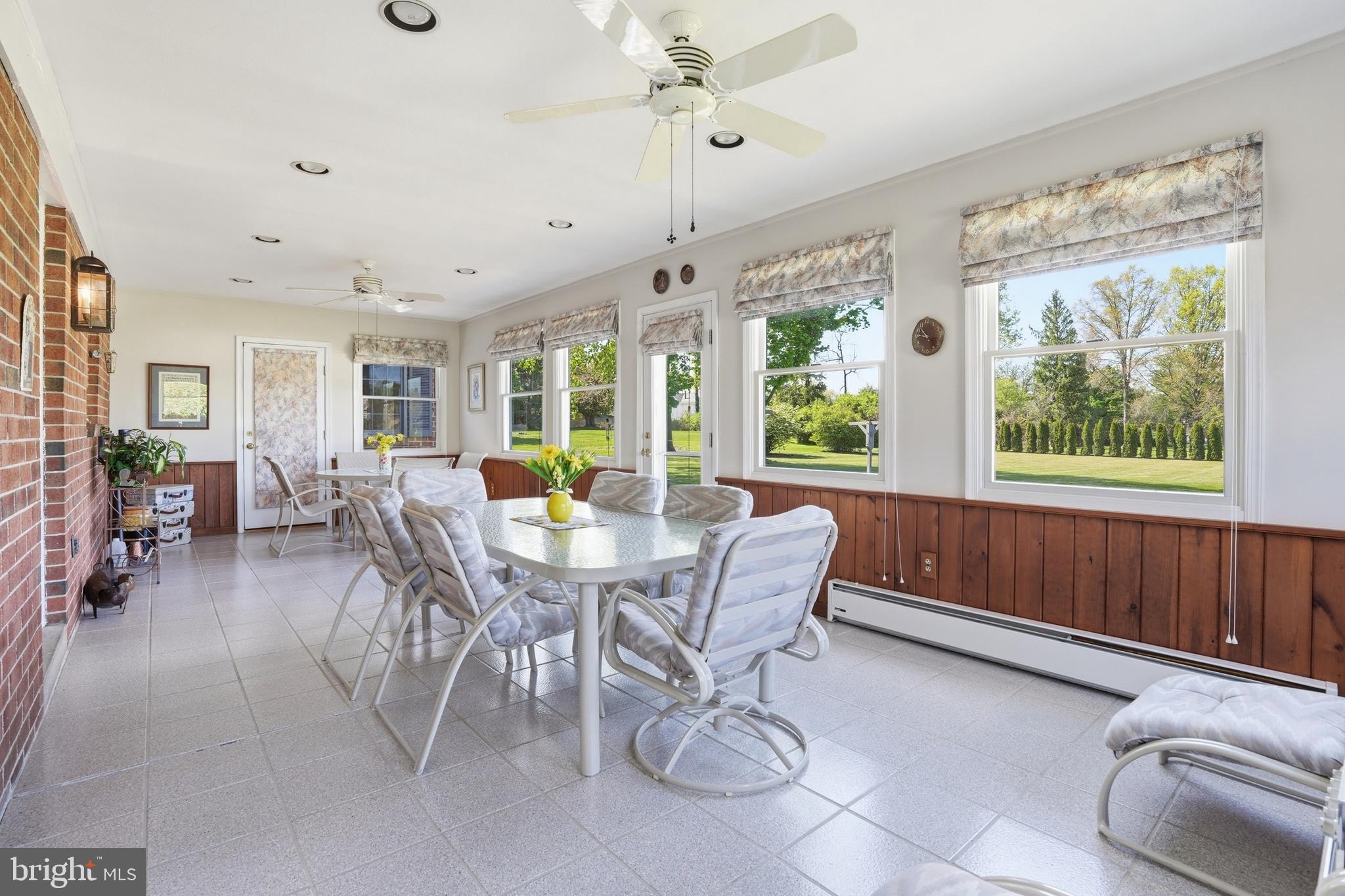 CHESTNUT VALLEY - Residential