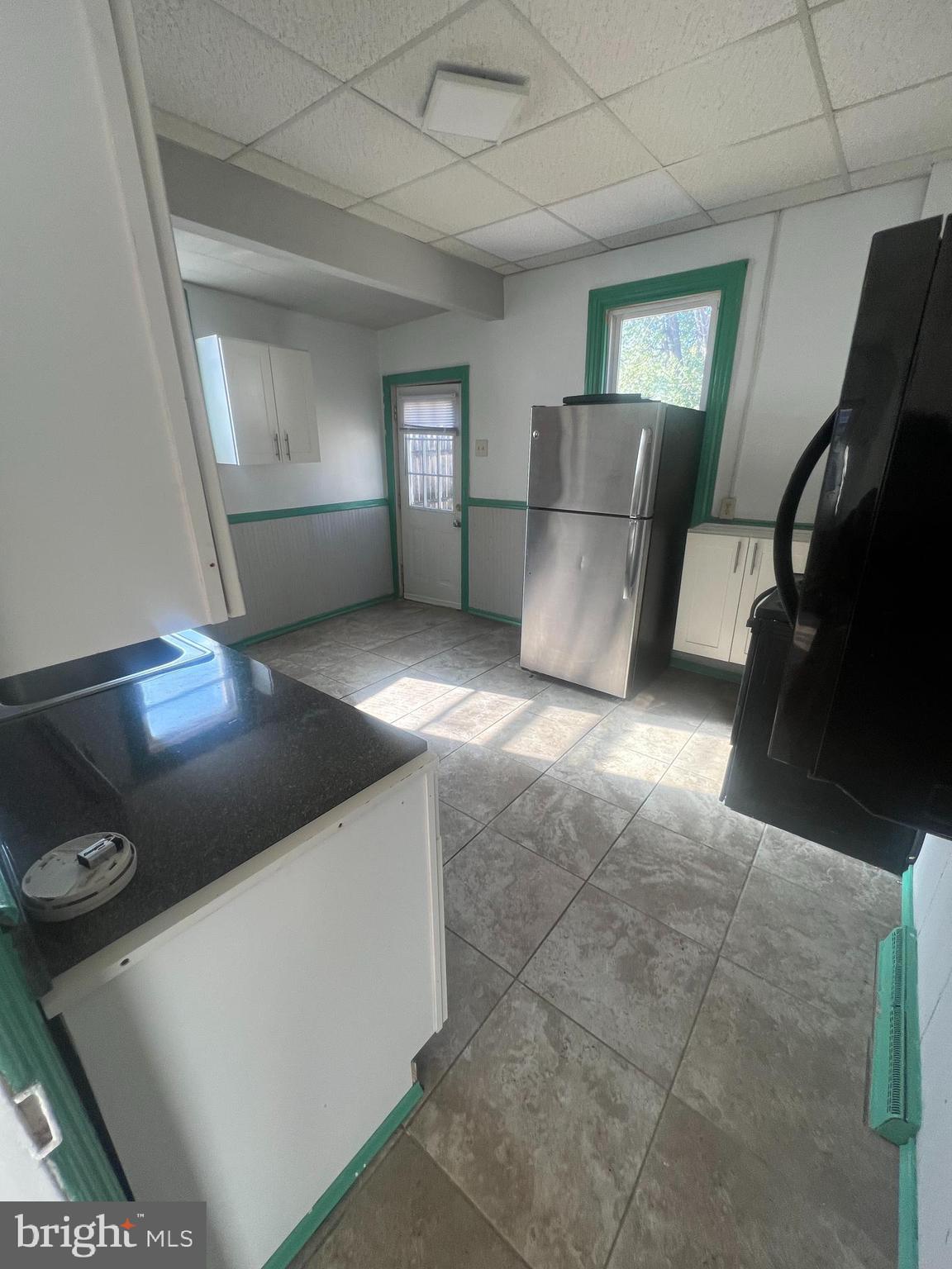 RESIDENTIAL - Residential Lease