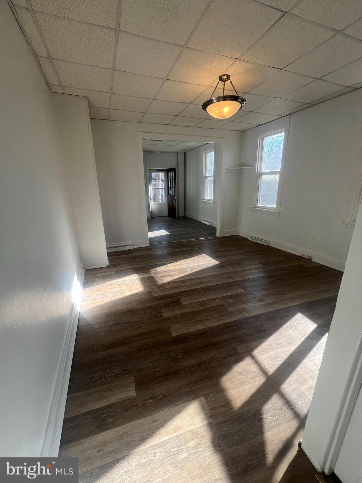 RESIDENTIAL - Residential Lease