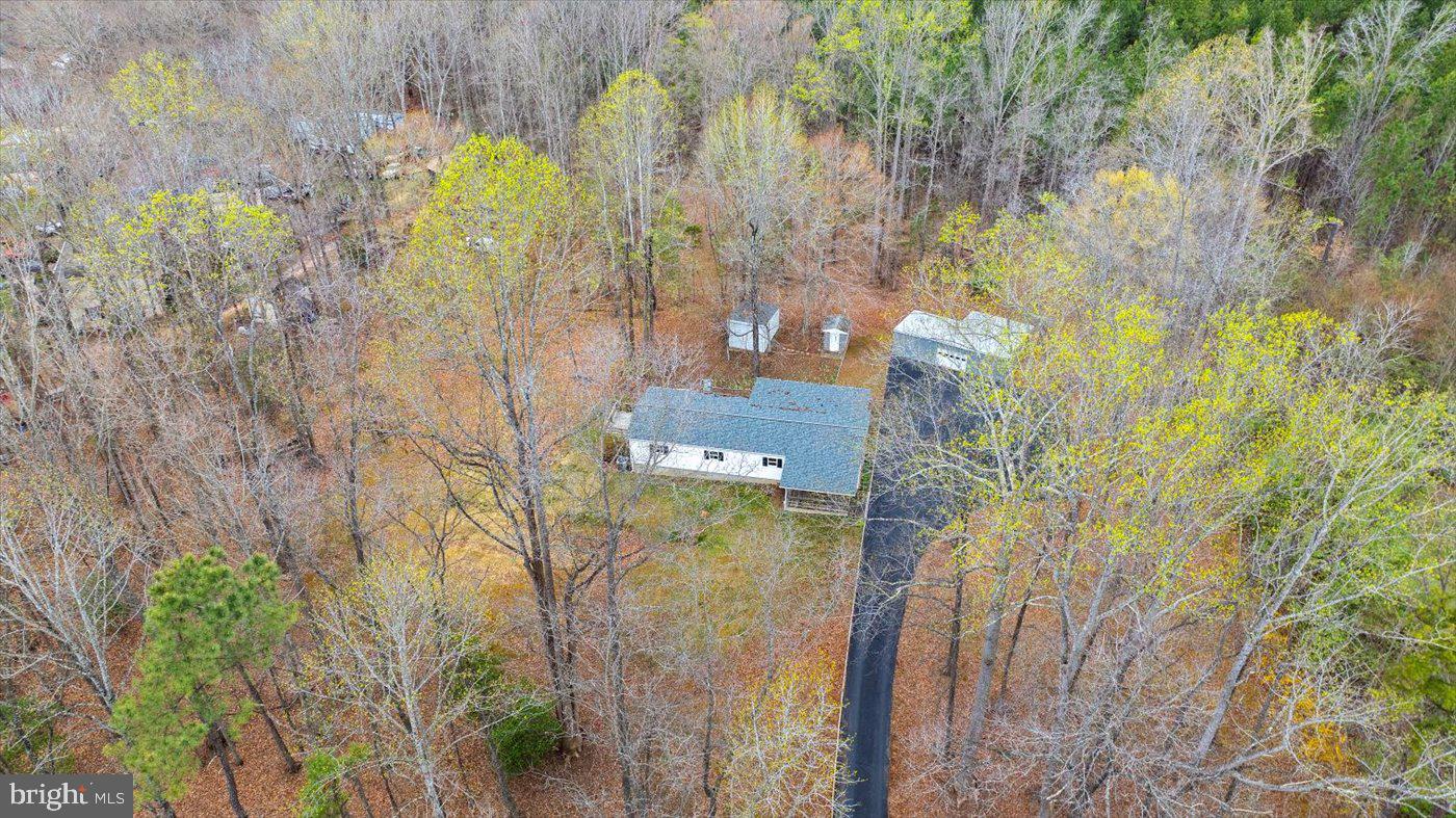 COUNTRY ACRES - Residential