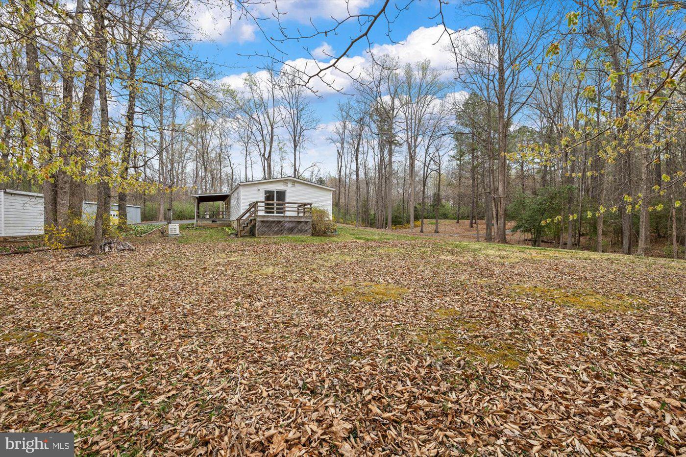 COUNTRY ACRES - Residential