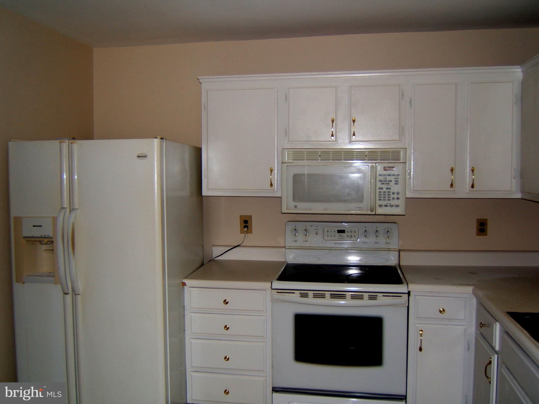 LAKE RIDGE - Residential Lease