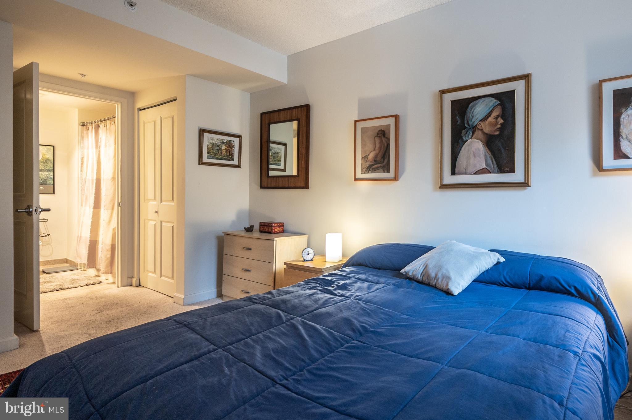 BALLSTON 880 - Residential