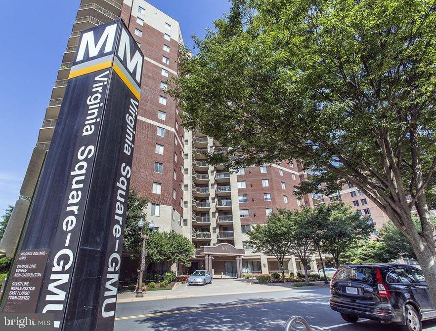 BALLSTON 880 - Residential