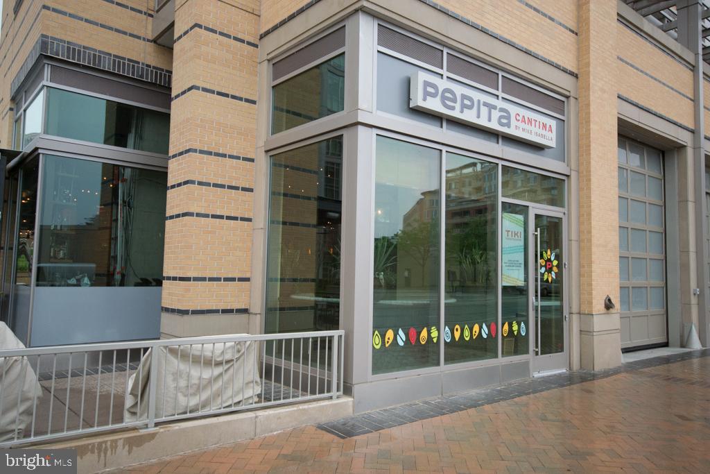 BALLSTON 880 - Residential