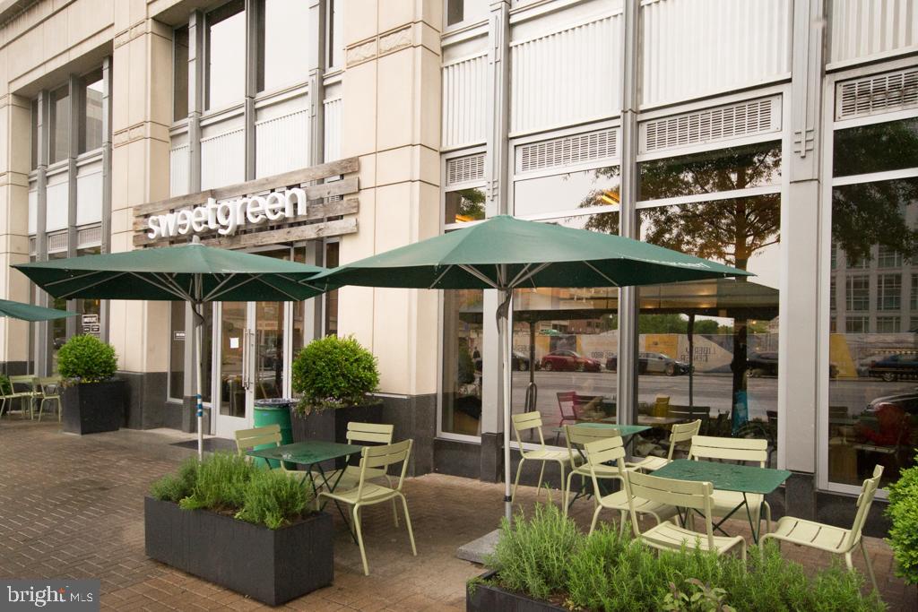 BALLSTON 880 - Residential