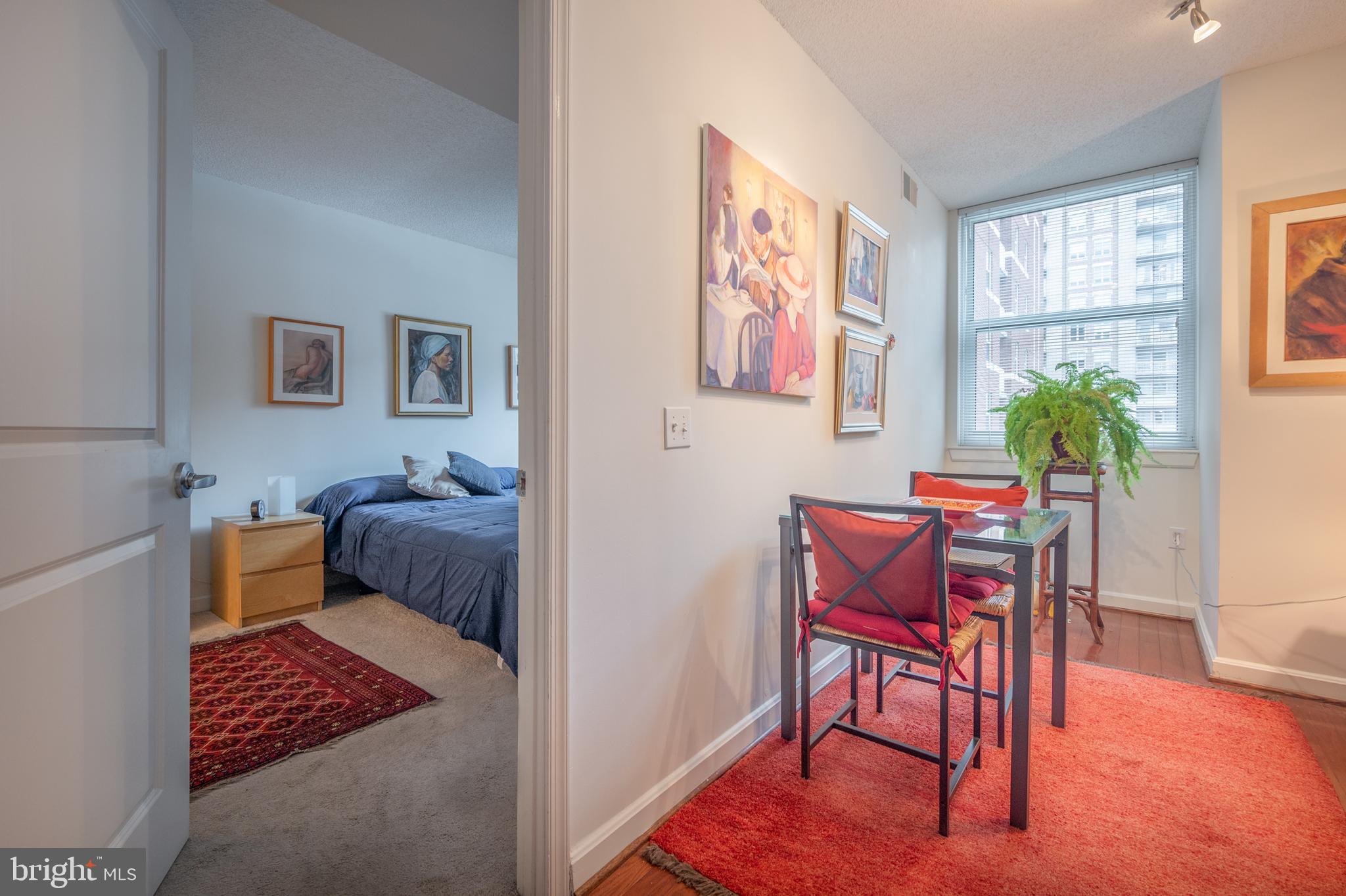 BALLSTON 880 - Residential