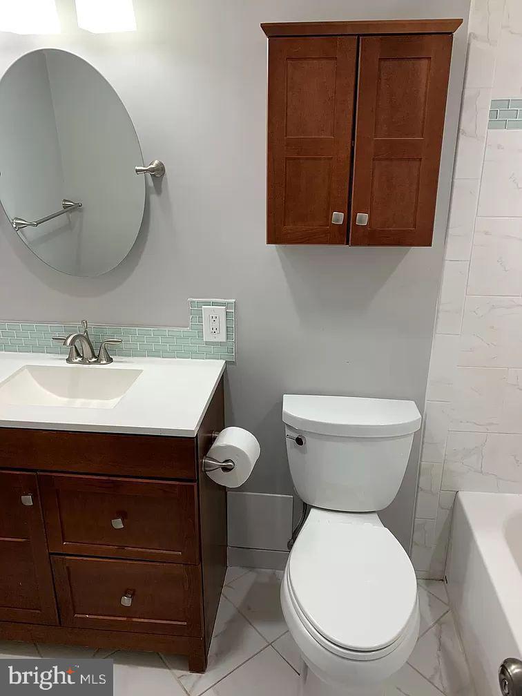 PAVILION ON THE PARK - Residential Lease