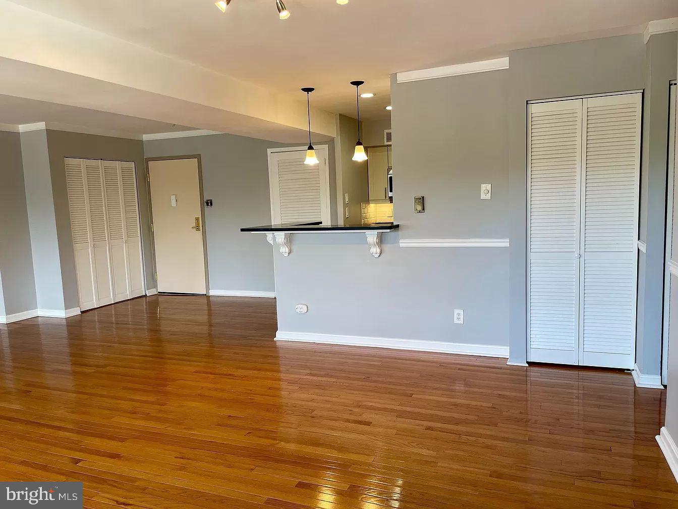 PAVILION ON THE PARK - Residential Lease