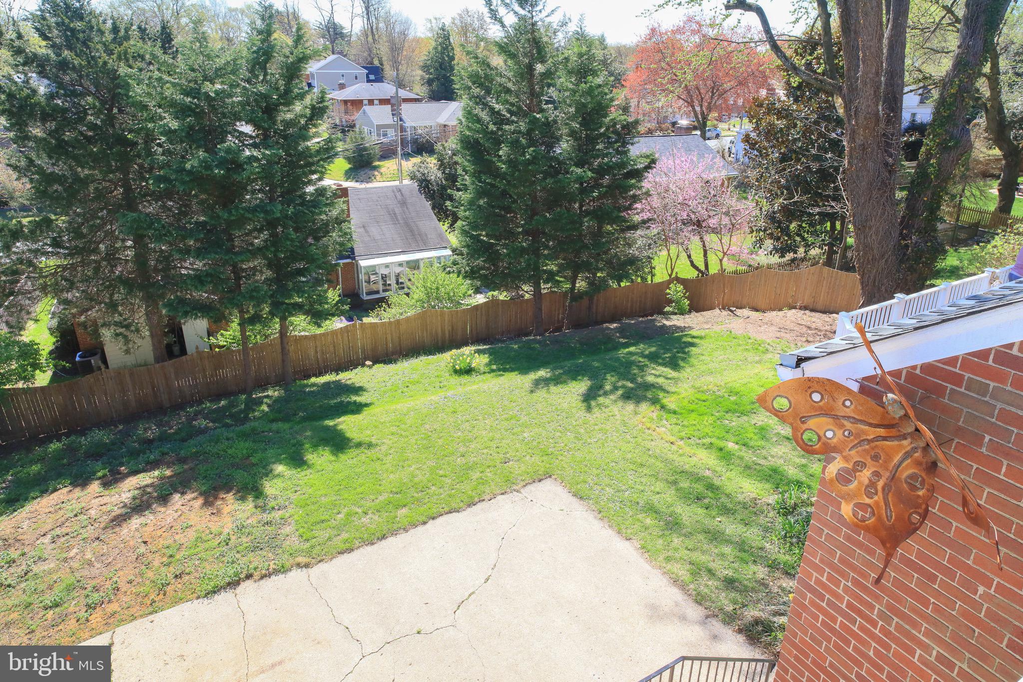 CRYSTAL SPRING KNOLLS - Residential