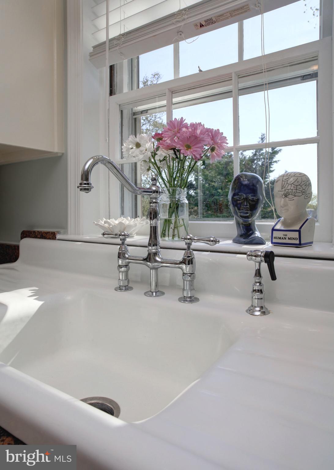 CRYSTAL SPRING KNOLLS - Residential